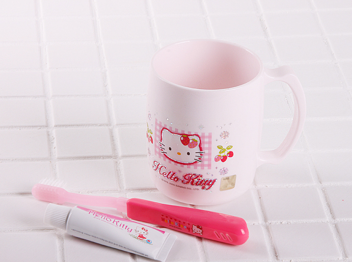 �͸���Hello Kitty_Hello Kitty-���G�����դ��M450ml-���L